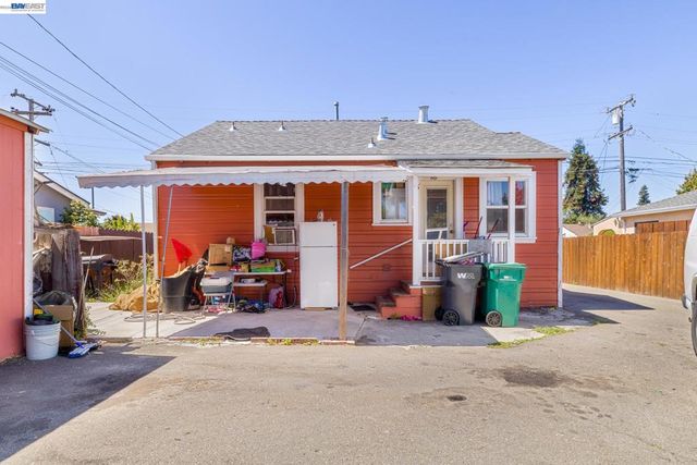 24024 Park St., Hayward, CA 94541