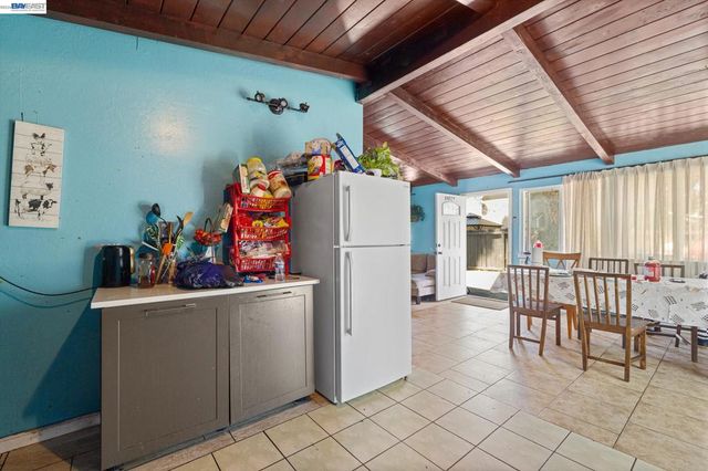 24024 Park St., Hayward, CA 94541