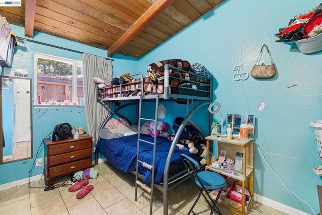 24024 Park St., Hayward, CA 94541