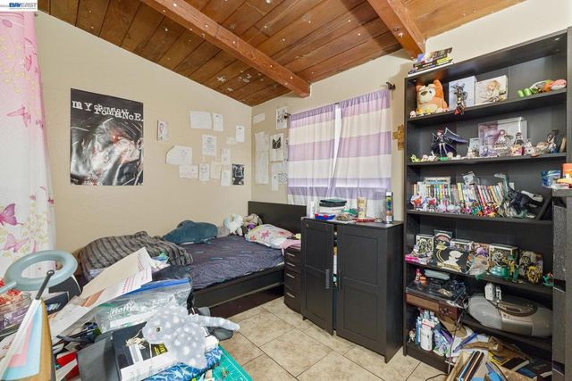 24024 Park St., Hayward, CA 94541