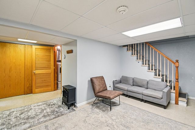 8338 Portsmouth Drive B, Darien, IL 60561