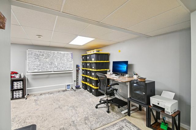 8338 Portsmouth Drive B, Darien, IL 60561