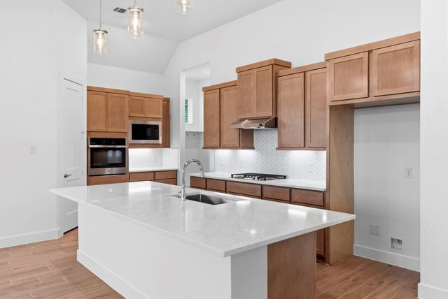 14910 Buffalo Head Street, Mont Belvieu, TX 77523