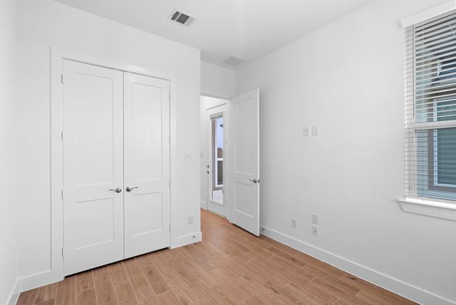 14910 Buffalo Head Street, Mont Belvieu, TX 77523