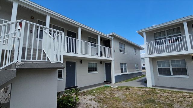 1400 EUDORA RD A12, Mount Dora, FL 32757