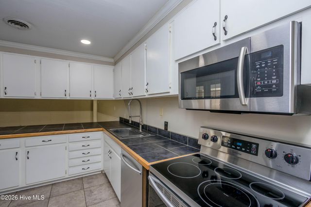1221 Lakeview Drive, Grovetown, GA 30813