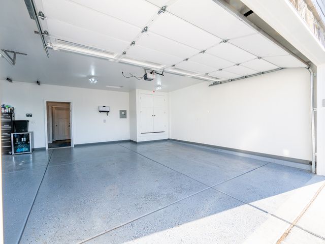 3369 W SOPHIE LN, West Haven, UT 84401