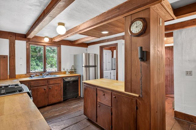 28 Greymoor Way, Orleans, MA 02653