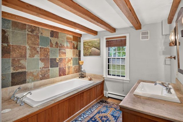 28 Greymoor Way, Orleans, MA 02653