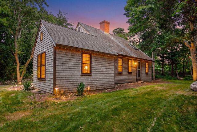28 Greymoor Way, Orleans, MA 02653