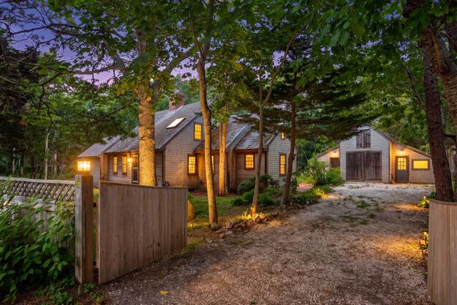 28 Greymoor Way, Orleans, MA 02653