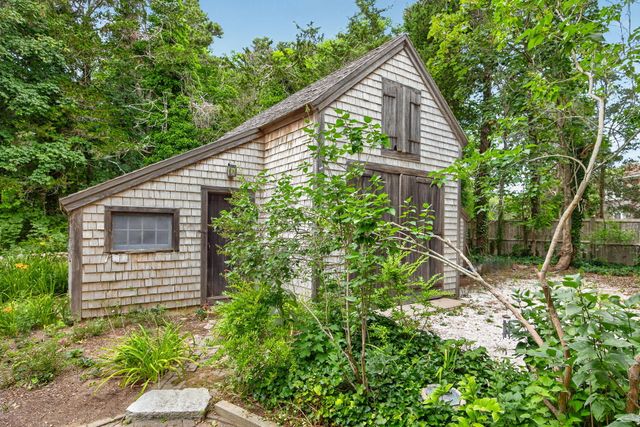 28 Greymoor Way, Orleans, MA 02653