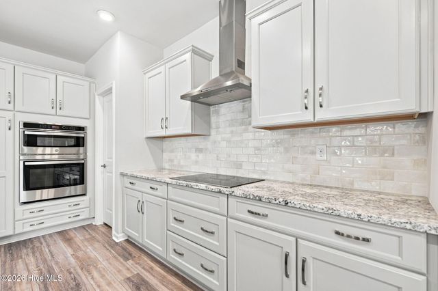 609 Edgeside Drive SE, Bolivia, NC 28422