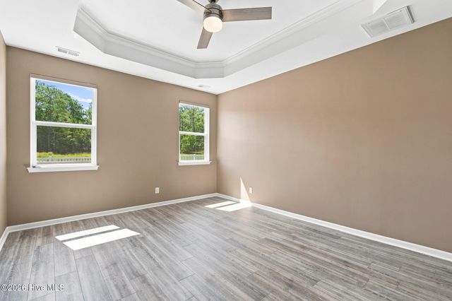 609 Edgeside Drive SE, Bolivia, NC 28422