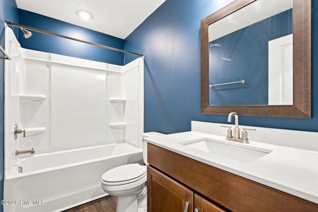 609 Edgeside Drive SE, Bolivia, NC 28422