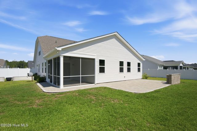 609 Edgeside Drive SE, Bolivia, NC 28422