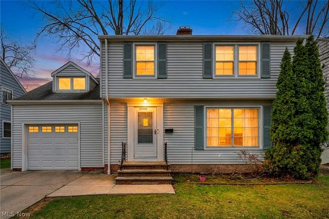 25400 Glenbrook Boulevard, Euclid, OH 44117