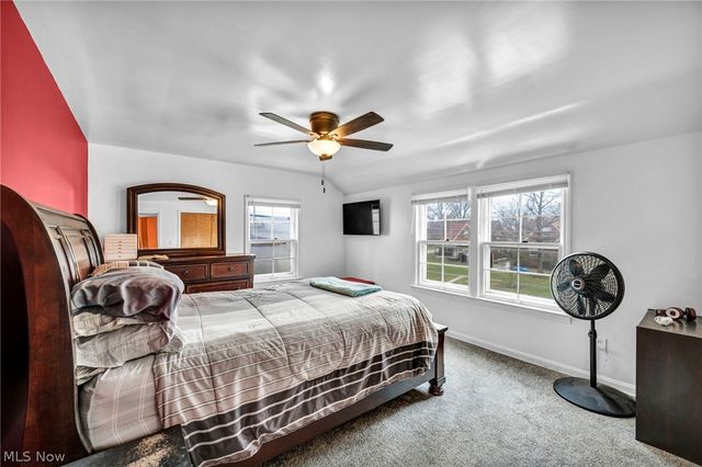 25400 Glenbrook Boulevard, Euclid, OH 44117