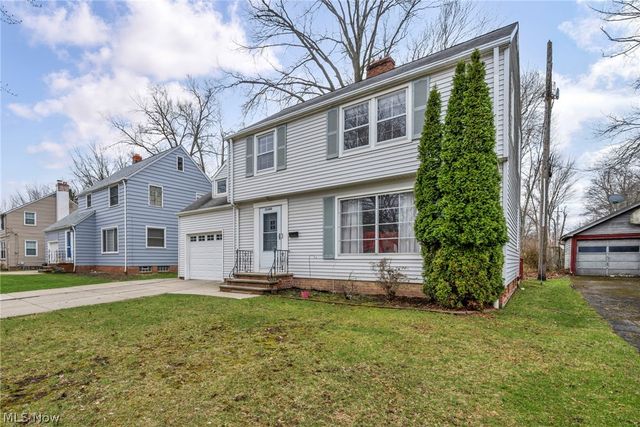 25400 Glenbrook Boulevard, Euclid, OH 44117