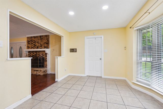 1135 Joanna Circle, Desoto, TX 75115
