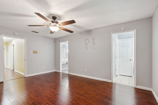 1135 Joanna Circle, Desoto, TX 75115