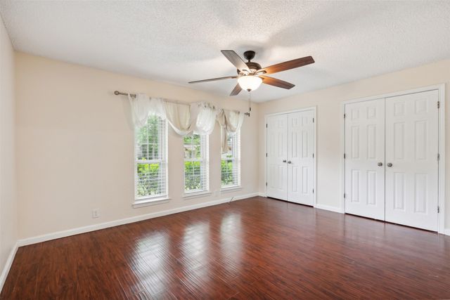 1135 Joanna Circle, Desoto, TX 75115