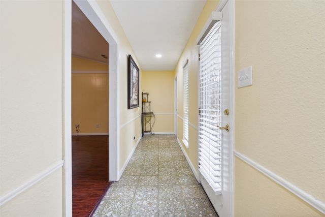 1135 Joanna Circle, Desoto, TX 75115