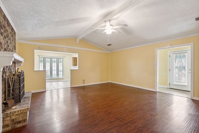 1135 Joanna Circle, Desoto, TX 75115