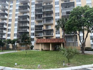 4174 Inverrary Dr 410, Lauderhill, FL 33319