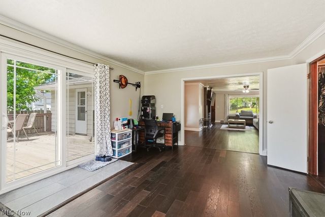 4932 Glenlyn Road, Lyndhurst, OH 44124