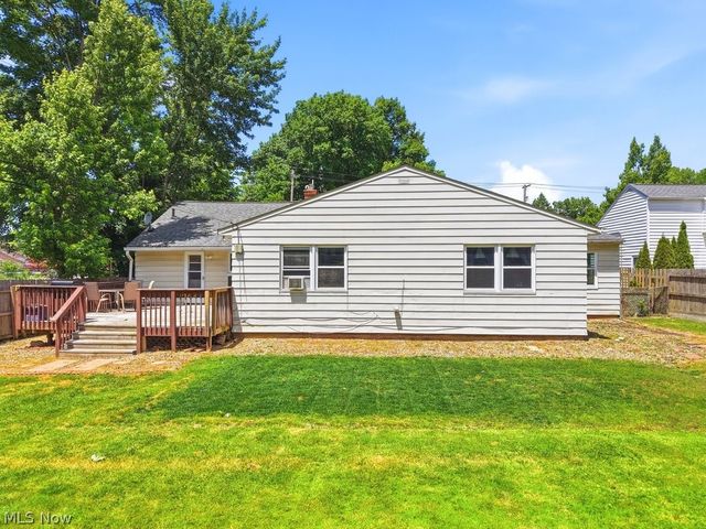 4932 Glenlyn Road, Lyndhurst, OH 44124