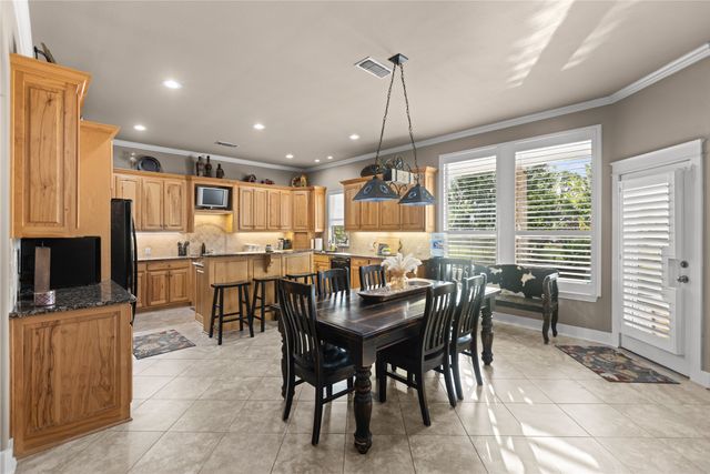 633 Durning Road, Van Alstyne, TX 75495