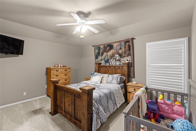 633 Durning Road, Van Alstyne, TX 75495