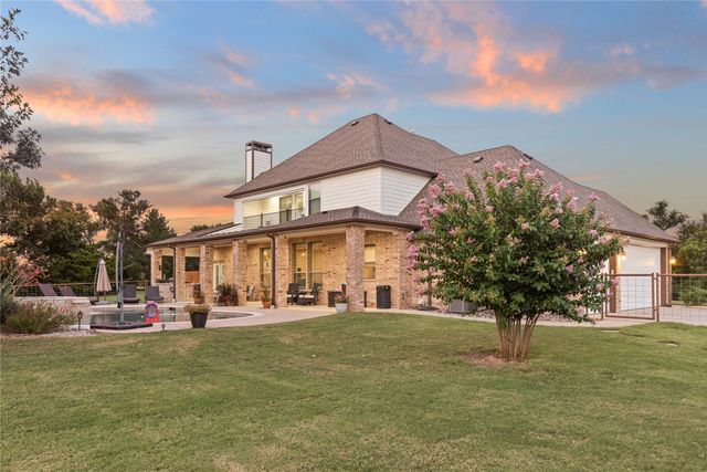 633 Durning Road, Van Alstyne, TX 75495