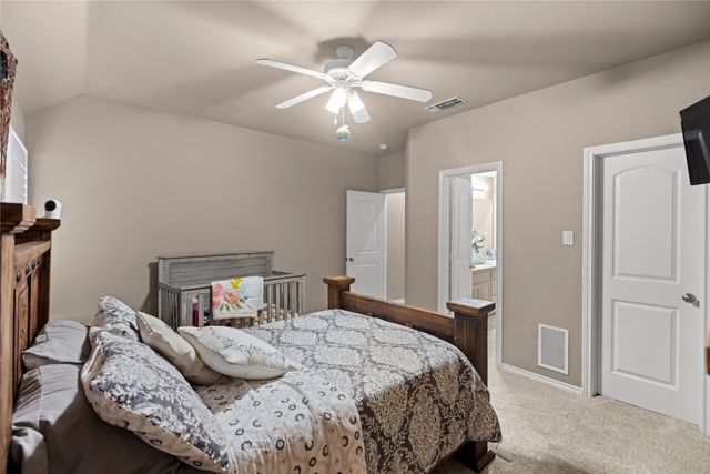 633 Durning Road, Van Alstyne, TX 75495