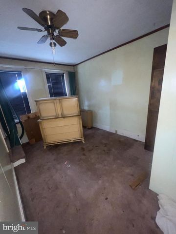 325 S BALLIET STREET, Frackville, PA 17931