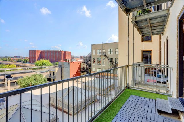 915 Franklin Street 4M, Houston, TX 77002