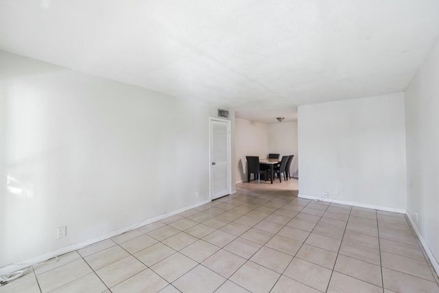10936 Royal Palm Boulevard, Coral Springs, FL 33065