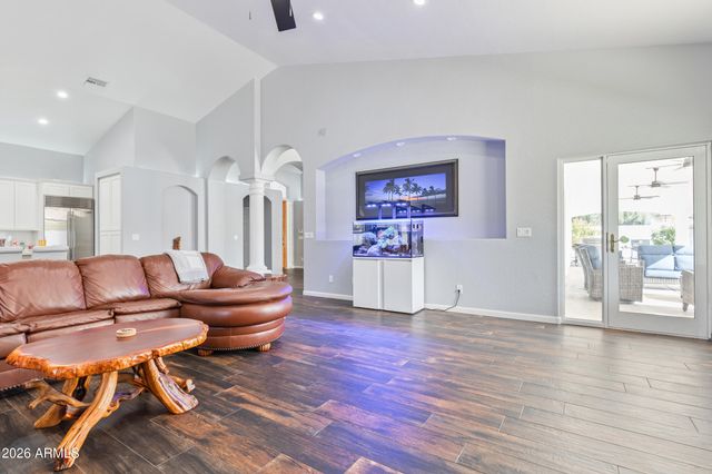 4575 E ENCINAS Avenue, Gilbert, AZ 85234