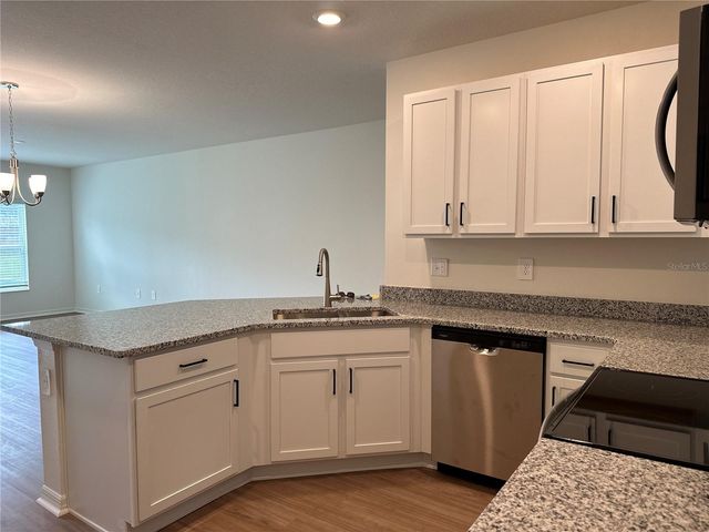 9354 WESTSIDE HILLS DRIVE, Davenport, FL 33896