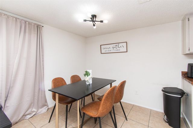 4405 Teri RD A, Austin, TX 78744