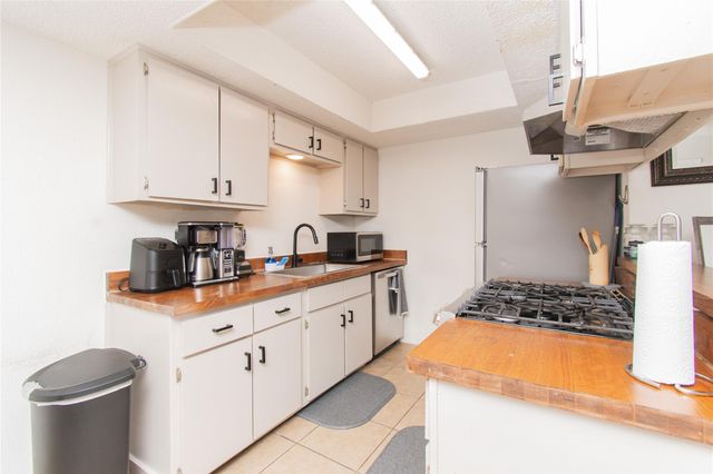 4405 Teri RD A, Austin, TX 78744