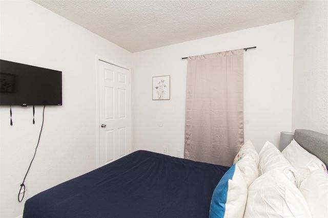 4405 Teri RD A, Austin, TX 78744