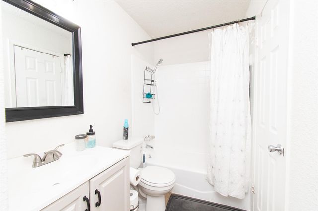 4405 Teri RD A, Austin, TX 78744