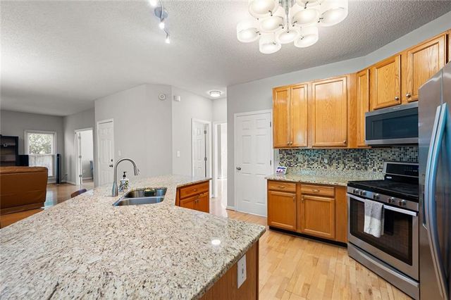 821 Soaring NE Drive, Marietta, GA 30062