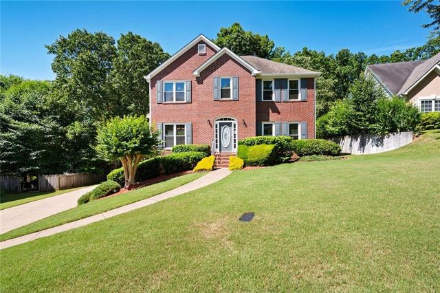 821 Soaring NE Drive, Marietta, GA 30062