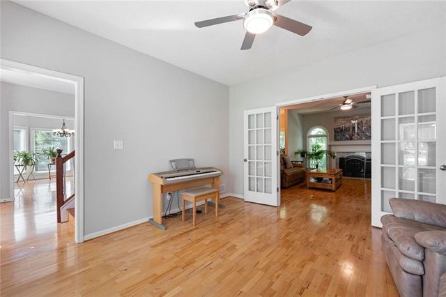 821 Soaring NE Drive, Marietta, GA 30062