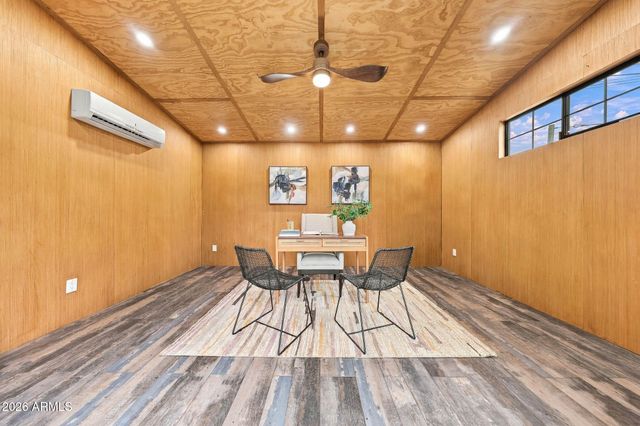 358 E WHITTON Avenue, Phoenix, AZ 85012