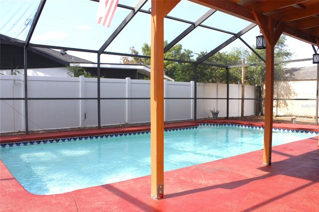 851 SUNRIDGE POINT DRIVE, Seffner, FL 33584