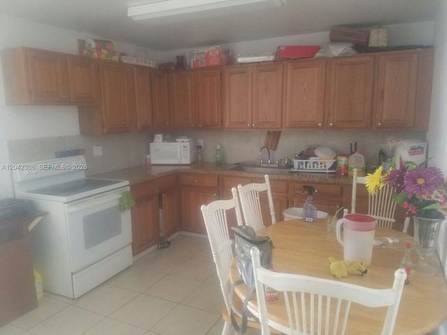 4214 Greenwood Ave, West Palm Beach, FL 33407